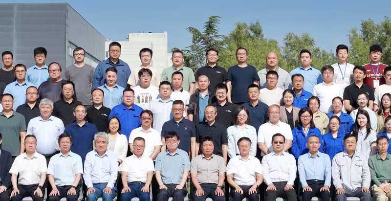 聚勢(shì)創(chuàng)未來(lái)?融智譜新篇 —— 安泰科技成功舉辦第二屆功能材料技術(shù)創(chuàng)新論壇